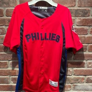 Phillies jersey, adult medium, looks like a small.  Good used condition